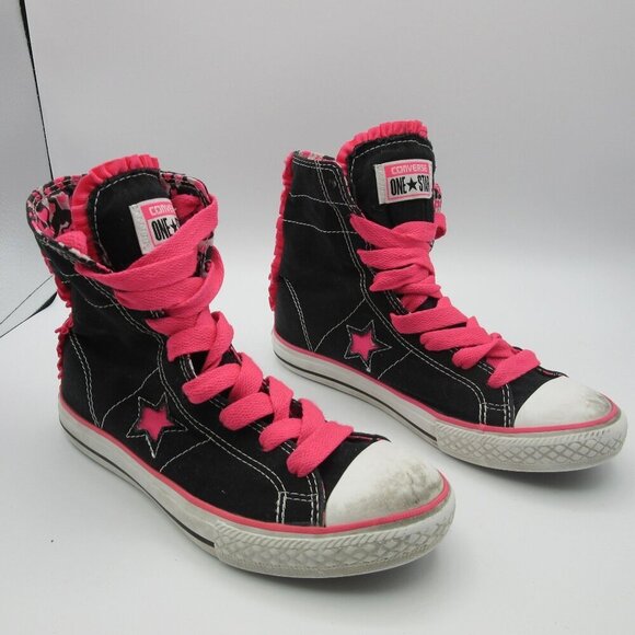 Converse One Star High Tops Girls Junior 3 Black Pink Skull Hearts - Picture 1 of 8
